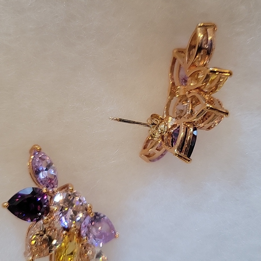 Poat pierced earrings Multicolor Crystal Stones. - Picture 2 of 4
